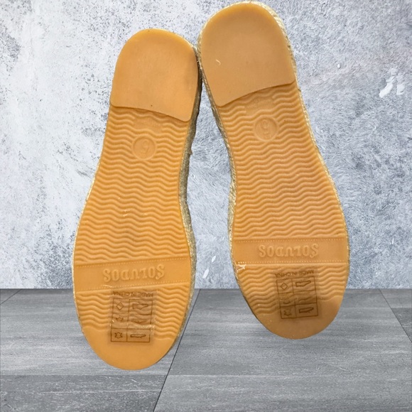 Soludos Cadiz Gold Metallic Platinum Strap Sandals. NIB - Picture 4 of 4